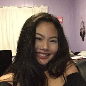 Meet your Posher, Kacie